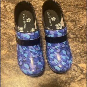 Brand new blue sanita clogs